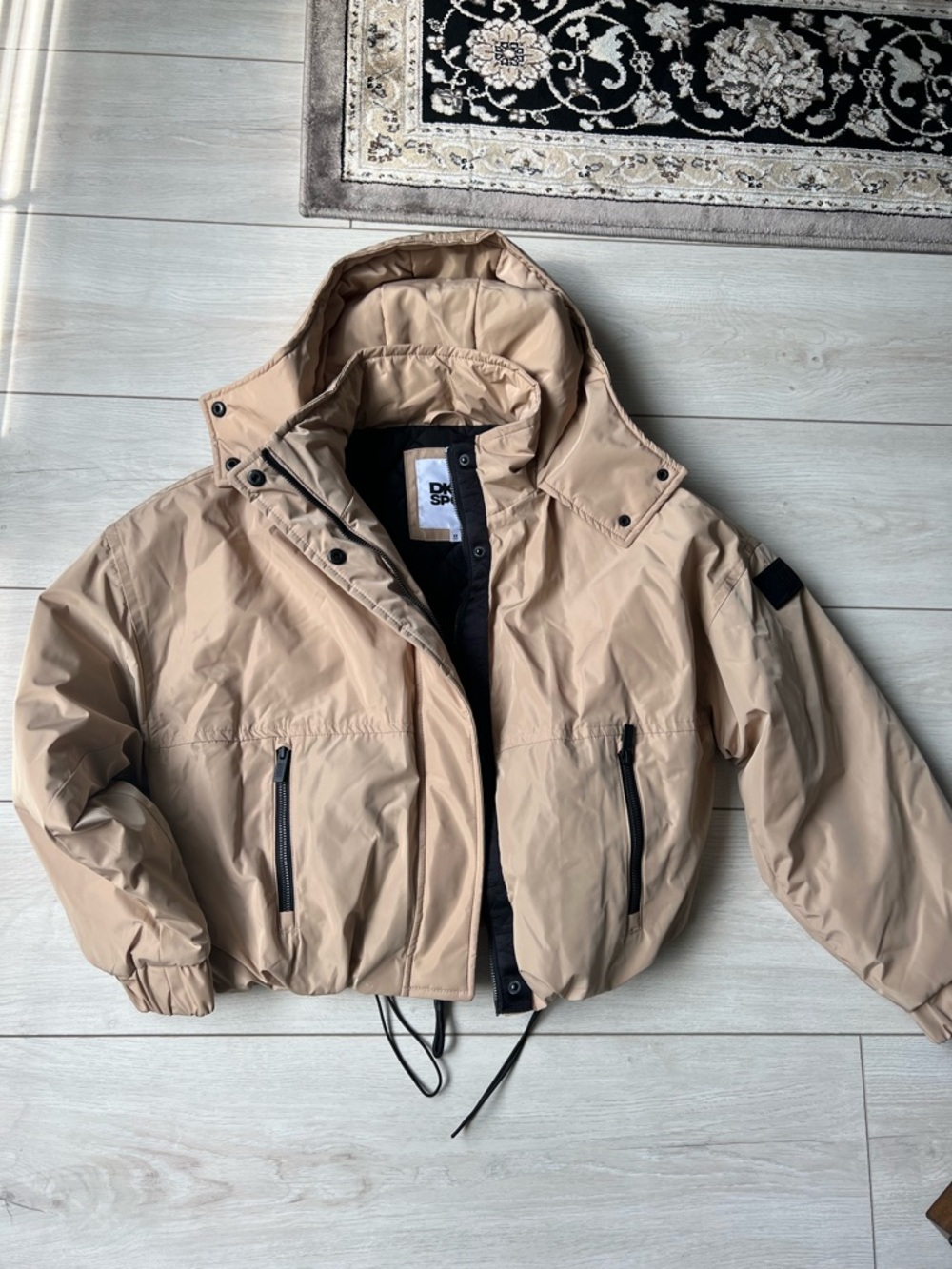 NWOT DKNY sport Women's Tan Puffer Jacket